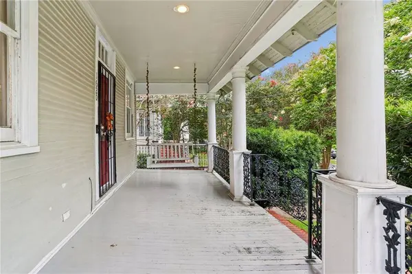 1620 BROADWAY ST, New Orleans, LA 70118