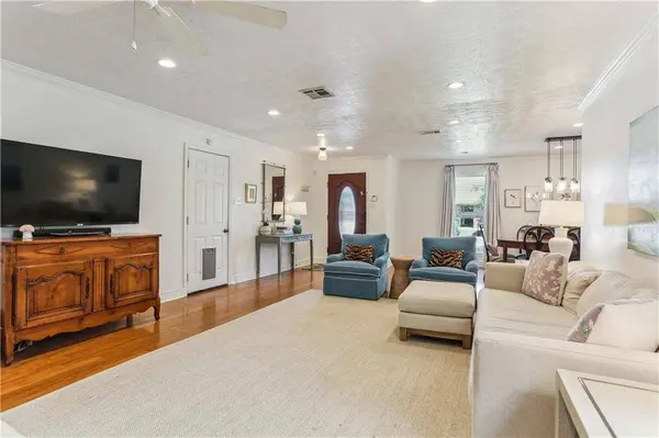 1408 PAPWORTH AVE, Metairie, LA 70005