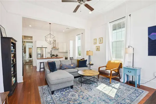 8517 WILLOW ST, New Orleans, LA 70118