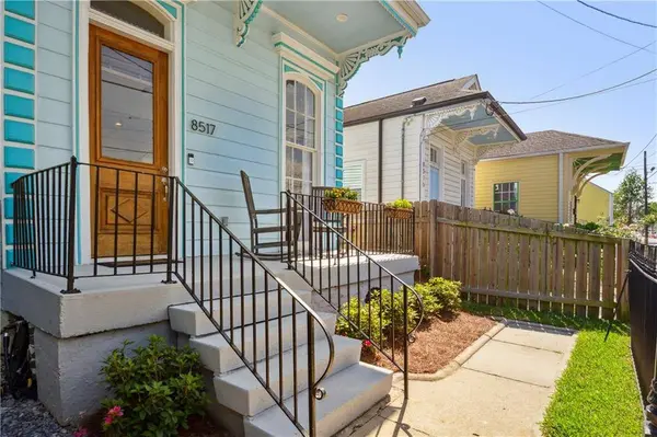 8517 WILLOW ST, New Orleans, LA 70118