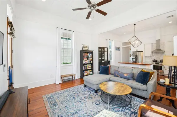 8517 WILLOW ST, New Orleans, LA 70118