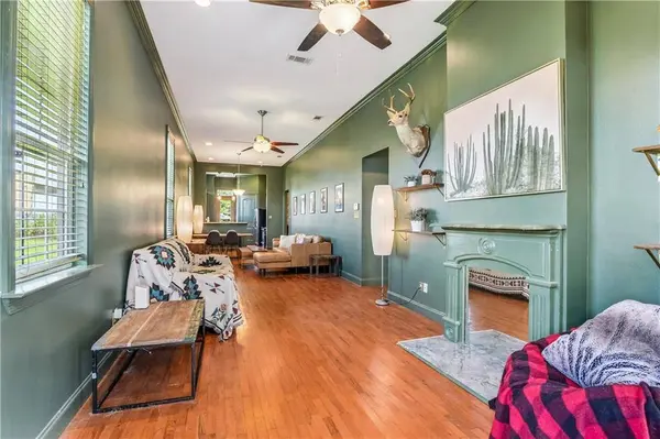 2321 SEVENTH ST, New Orleans, LA 70115