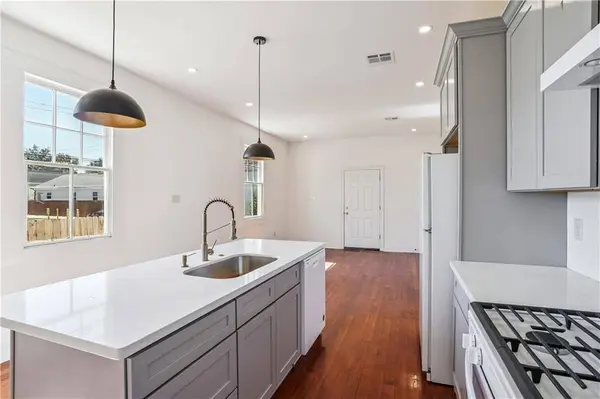 1607 ARTS ST, New Orleans, LA 70117