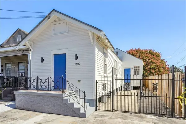 1607 ARTS ST, New Orleans, LA 70117