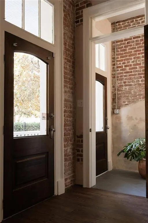 924 MELPOMENE ST, New Orleans, LA 70130