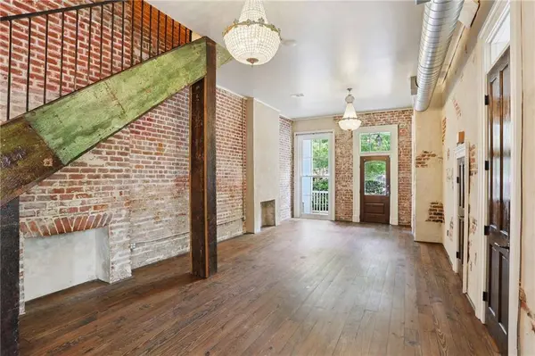 922-24 MELPOMENE ST, New Orleans, LA 70130