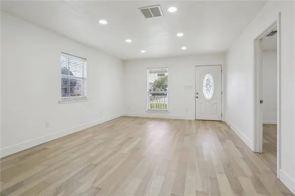 1401 CLAIBORNE DR, Jefferson, LA 70121