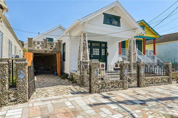 1027 LOUISA ST, New Orleans, LA 70117