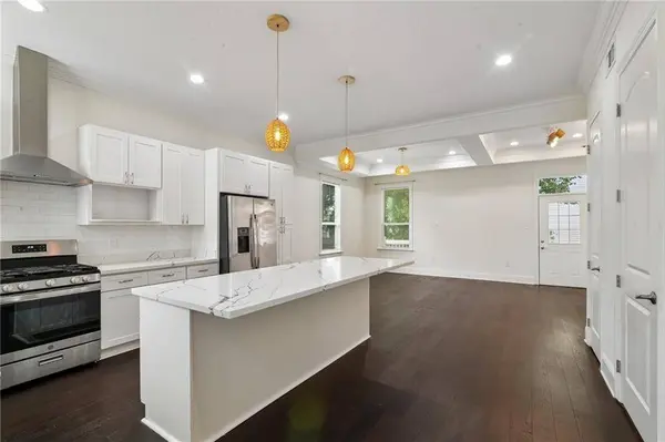 2836 GENERAL TAYLOR ST, New Orleans, LA 70115