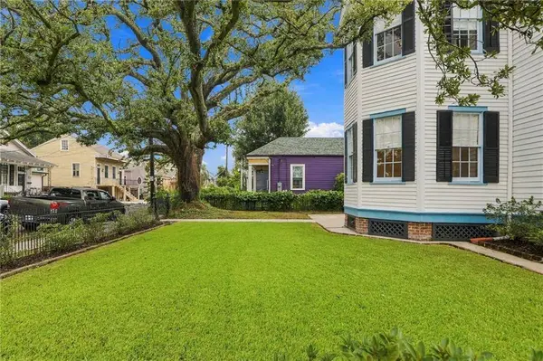 700 PELICAN AVE, New Orleans, LA 70114