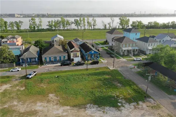 205 PACIFIC AVE, New Orleans, LA 70114