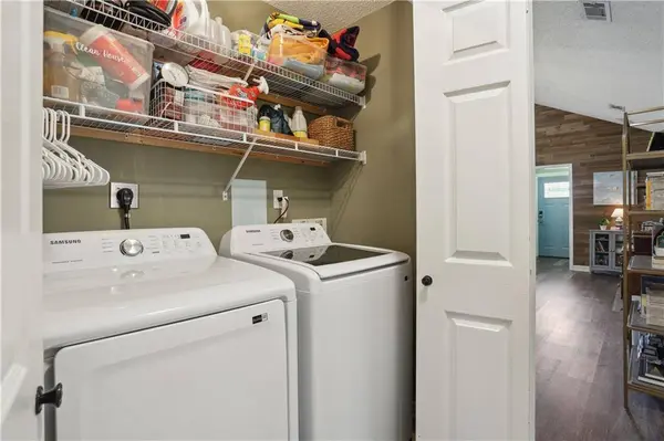 568 E WILLIAM DAVID Pkwy, Metairie, LA 70005