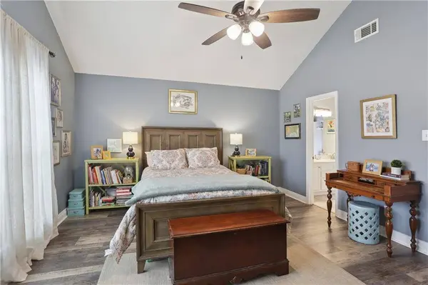 568 E WILLIAM DAVID Pkwy, Metairie, LA 70005