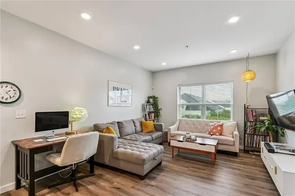 2100 SAINT THOMAS ST #303, New Orleans, LA 70130