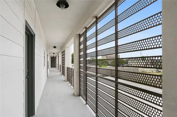 2100 SAINT THOMAS ST #303, New Orleans, LA 70130