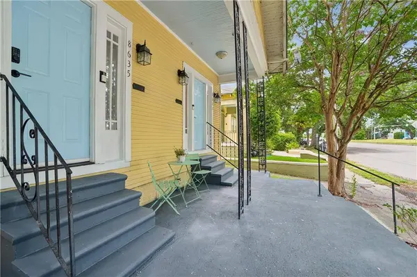 8633 35 S CLAIBORNE AVE, New Orleans, LA 70118