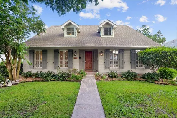 3521 RIDGEWAY DR, Metairie, LA 70002