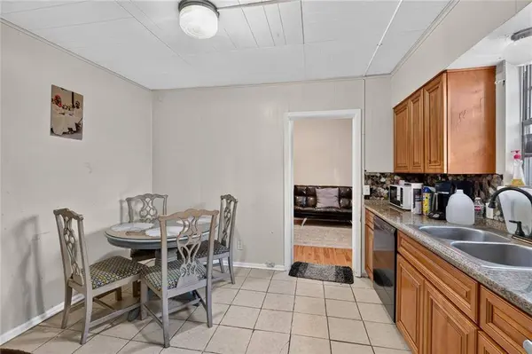 1569-1571-1571B N PRIEUR ST, New Orleans, LA 70116