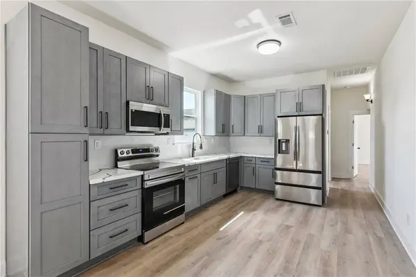 9216 OLEANDER ST, New Orleans, LA 70118