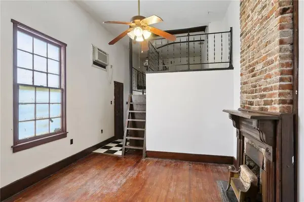 2712 14 BURGUNDY ST, New Orleans, LA 70117