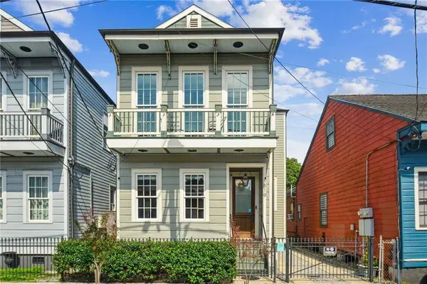 819 FRANKLIN AVE, New Orleans, LA 70117