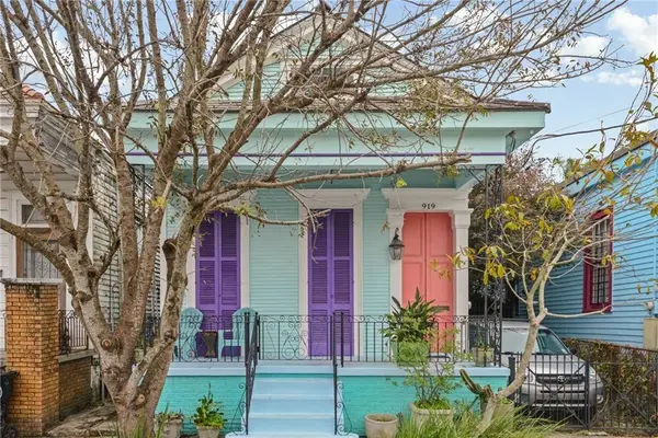 919 FRANKLIN AVE, New Orleans, LA 70117