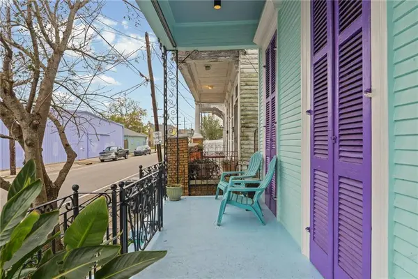 919 FRANKLIN AVE, New Orleans, LA 70117