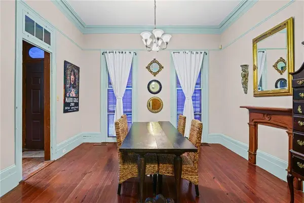 919 FRANKLIN AVE, New Orleans, LA 70117