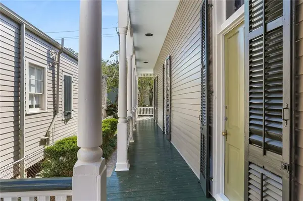 6223 TCHOUPITOULAS ST, New Orleans, LA 70118