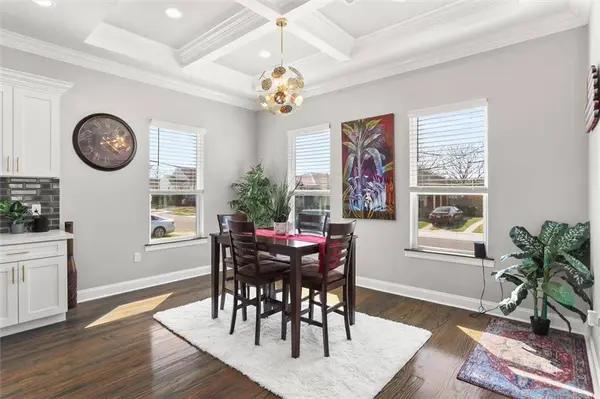 5323 WICKFIELD DR, New Orleans, LA 70122