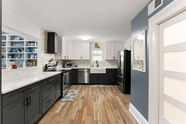 3714 LAUREL ST, New Orleans, LA 70115