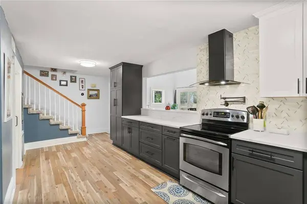 3714 LAUREL ST, New Orleans, LA 70115