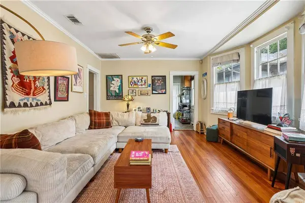 2216 JOSEPH ST, New Orleans, LA 70115