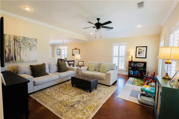 333 LAFAYETTE ST, Gretna, LA 70053