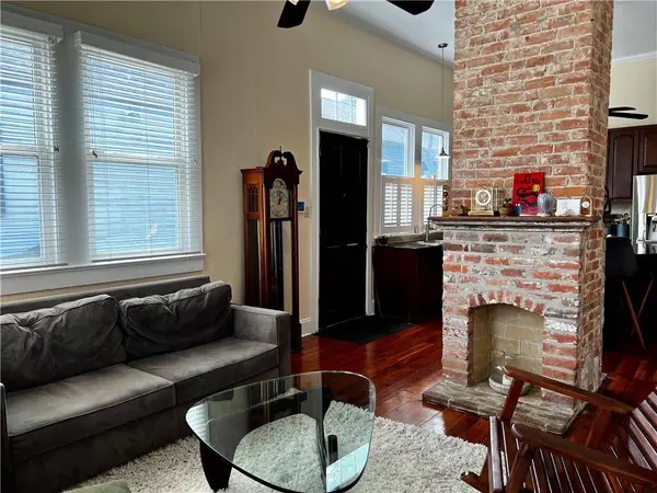 2126 DUBLIN ST, New Orleans, LA 70118