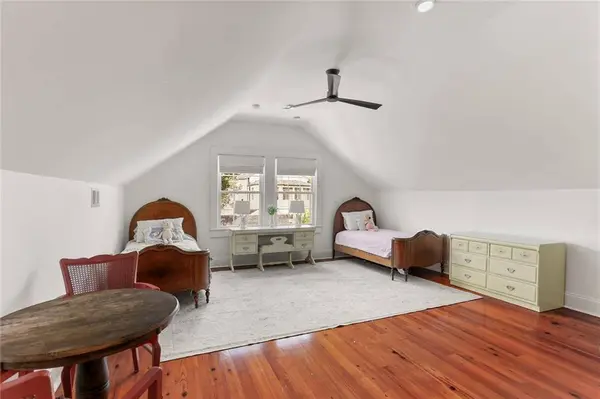 373 BROADWAY ST, New Orleans, LA 70118