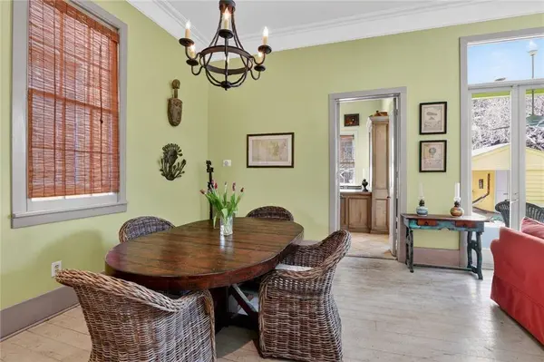 818 BORDEAUX ST, New Orleans, LA 70115