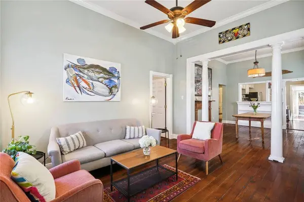 735 VALENCE ST, New Orleans, LA 70115