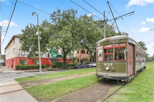 4239 ST CHARLES AVE #I, New Orleans, LA 70115