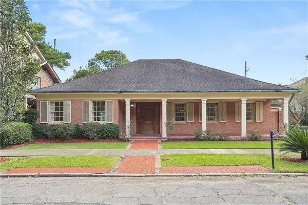 445 AUDUBON BLVD