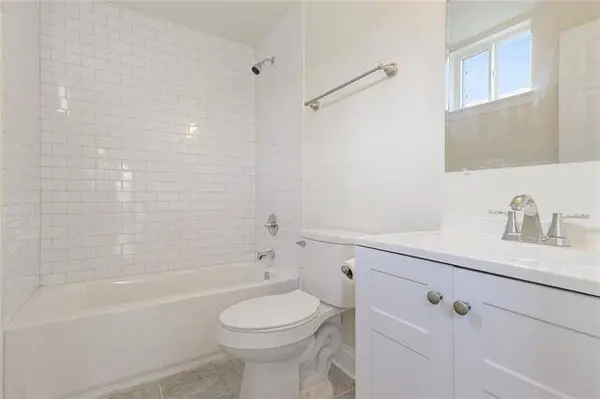 1826 EAGLE ST, New Orleans, LA 70118