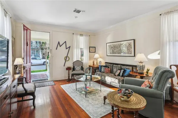 1326 LOWERLINE ST, New Orleans, LA 70118