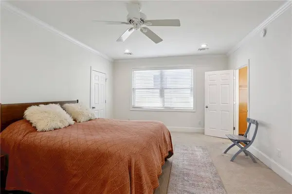 820 LOWERLINE ST, New Orleans, LA 70118