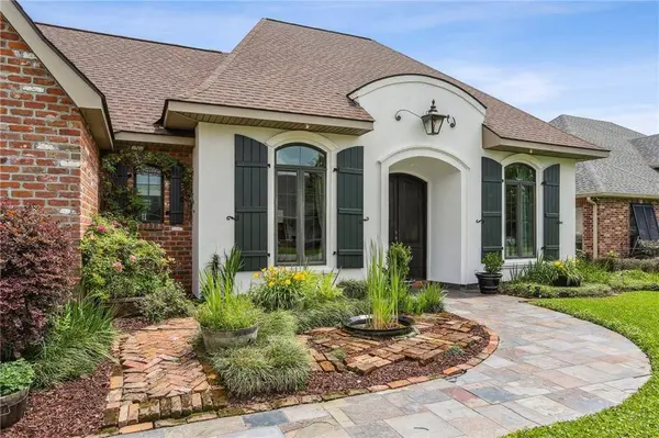 115 GENERAL LEE DR, Hahnville, LA 70057