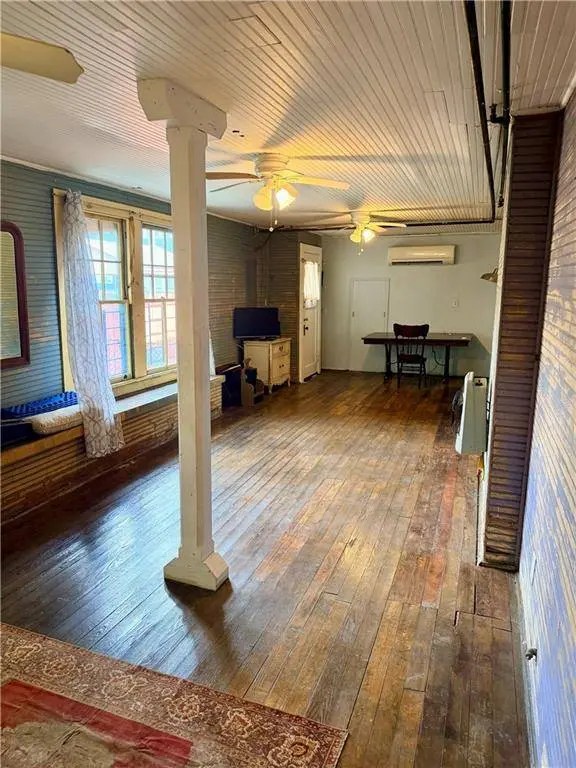 5015 LASALLE ST, New Orleans, LA 70115