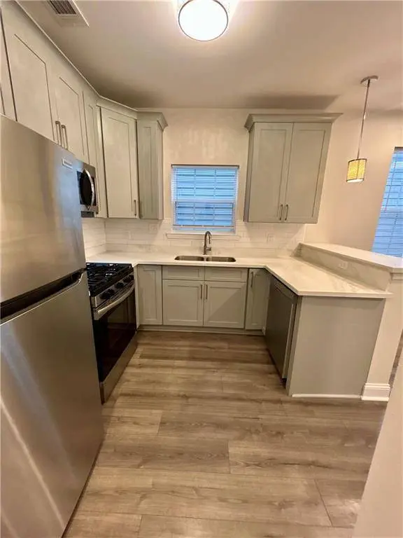 2806 UPPERLINE ST #Lower, New Orleans, LA 70115