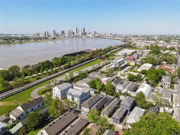 626 GALLIER ST, New Orleans, LA 70117