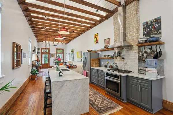 4708 10 BURGUNDY ST, New Orleans, LA 70117