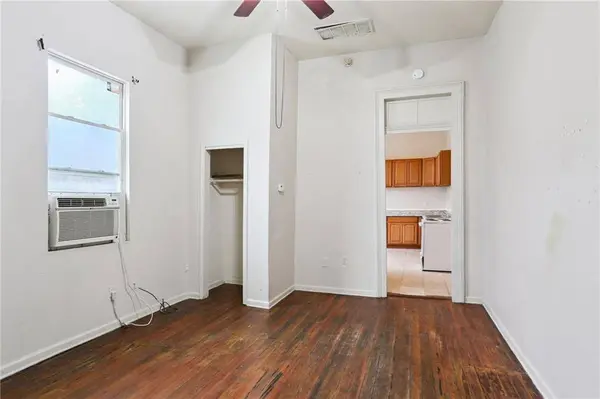 2209 11 MARIGNY ST, New Orleans, LA 70117