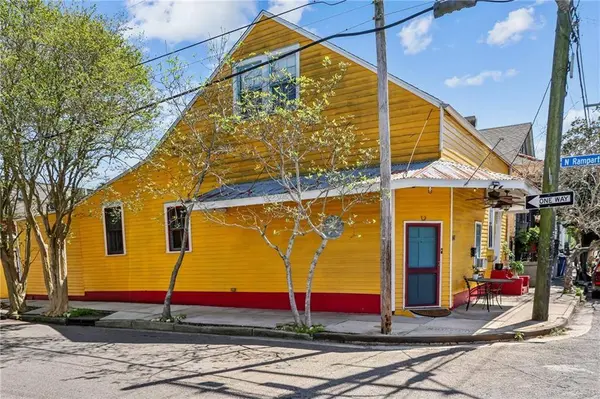 939 PIETY ST, New Orleans, LA 70117